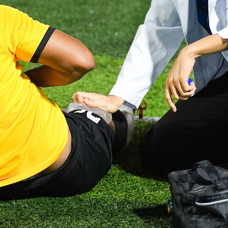 Common Sports Injuries Treated with Chiropractic Care
